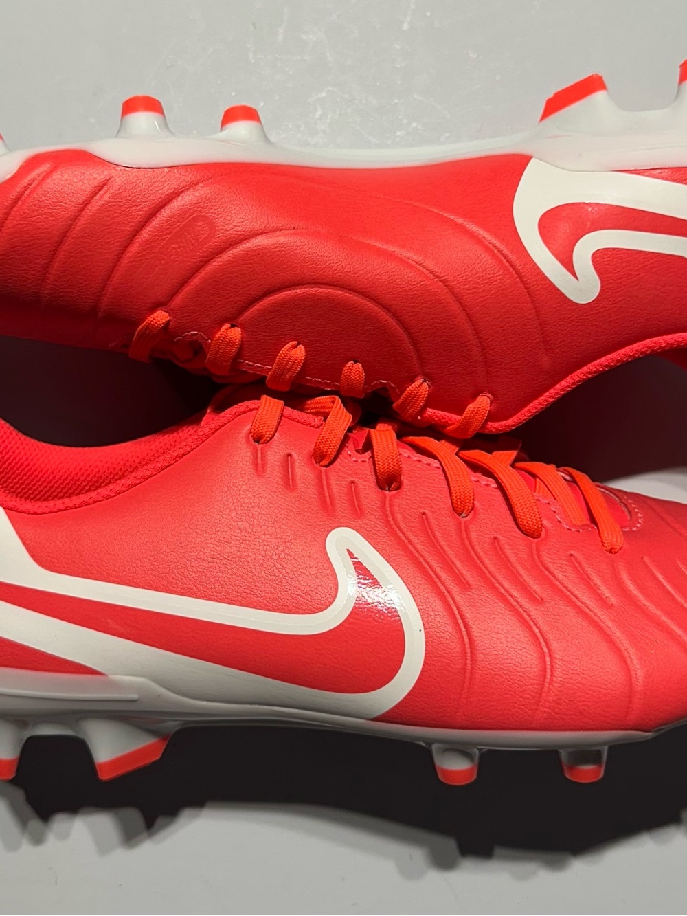 Nike Tiempo Legend 10 Club FG Soccer Cleats Crimson White Men sz 10 DV4344 800